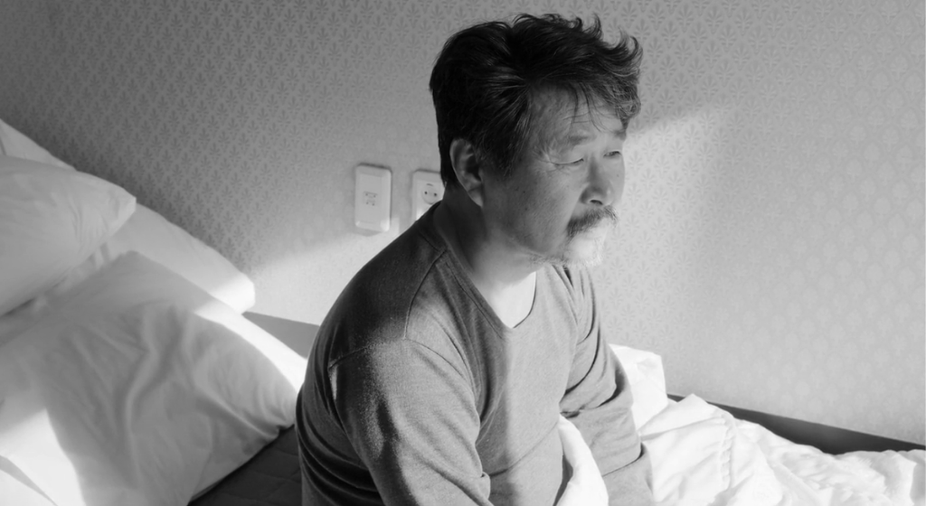 "O Hotel Às Margens do Rio" (Gangbyeon Hotel, 2018), de Hong Sang-Soo - Divulgação