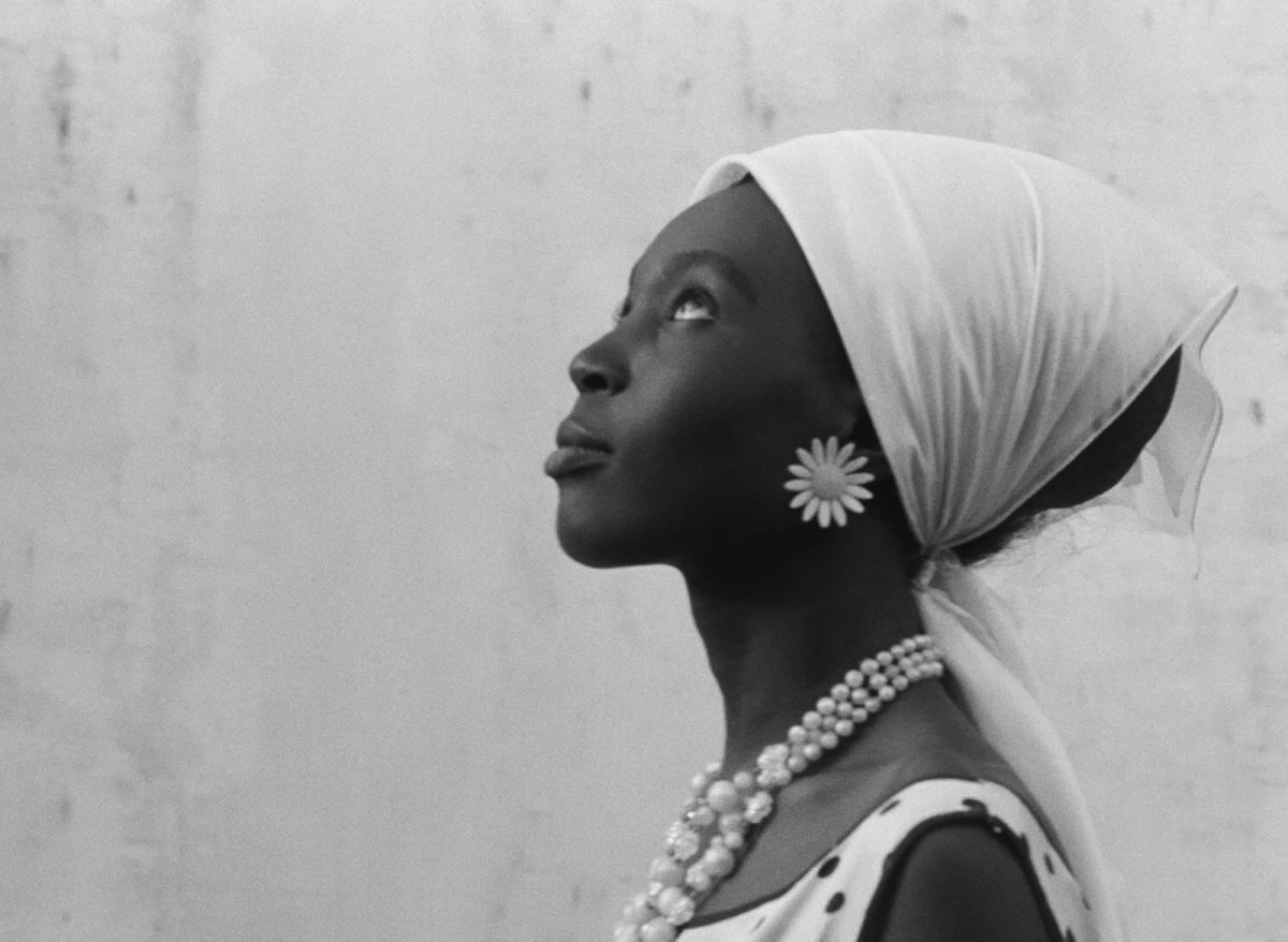 "A Negra de..." (La Noire de..., 1966), de Ousmane Sembène - Foto: Janus Films/Divulgação