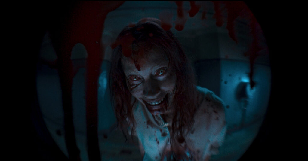 "A Morte do Demônio: A Ascensão" (Evil Dead Rise, 2023), de Lee Cronin - Foto: Warner Bros./Divulgação