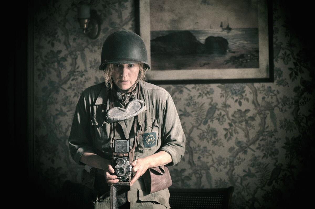 "Lee" (2024), de Ellen Kuras - Roadside Attractions/Divulgação
