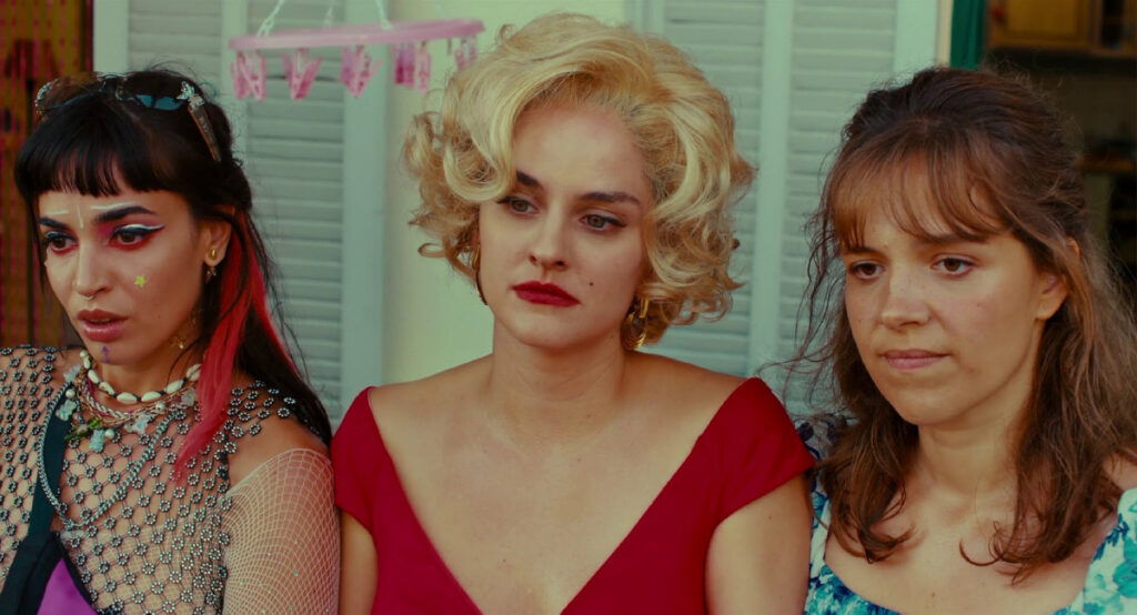 "As Mulheres da Sacada" (Les femmes au balcon, 2024), de Noémie Merlant - Foto: MUBI/Divulgação