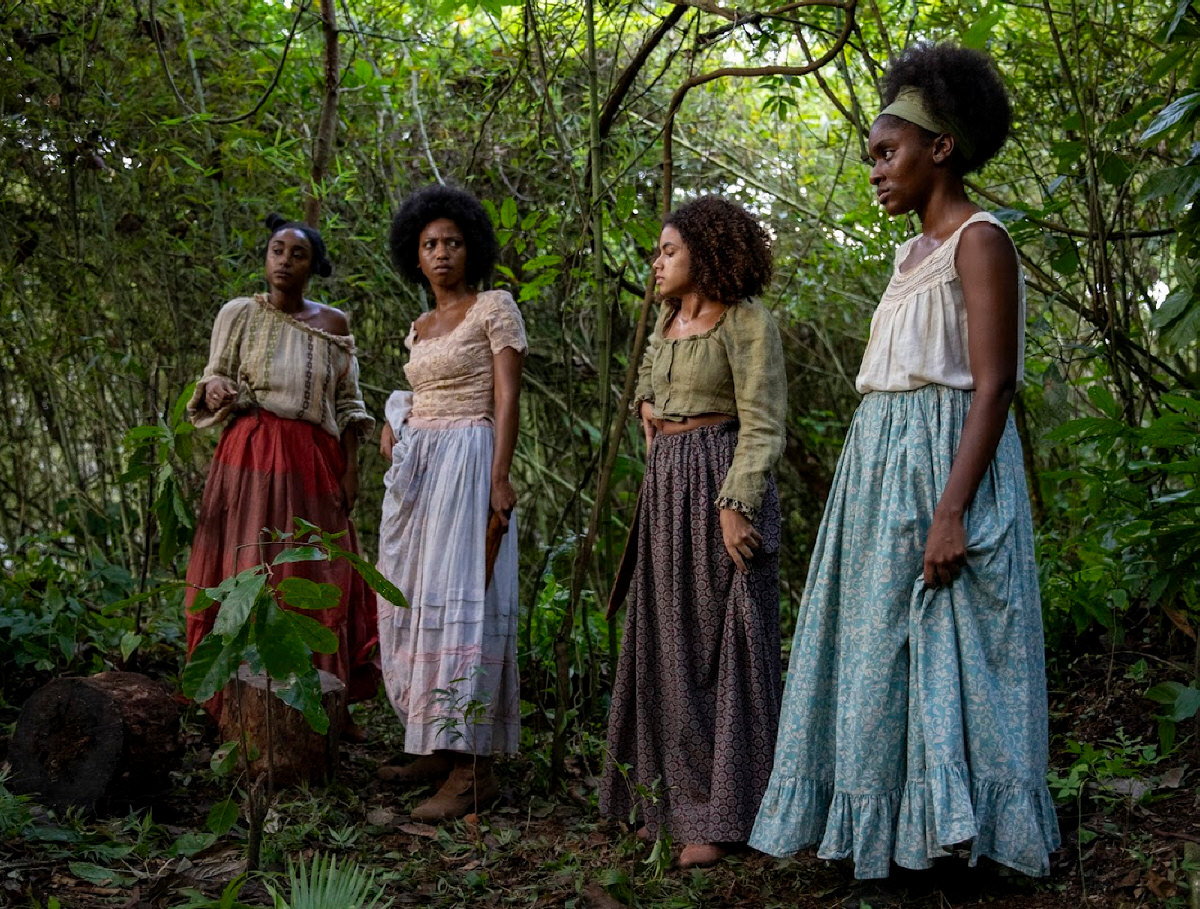 "Quatro Meninas" (2025), de Karen Suzane - Foto: República Pureza/Divulgação