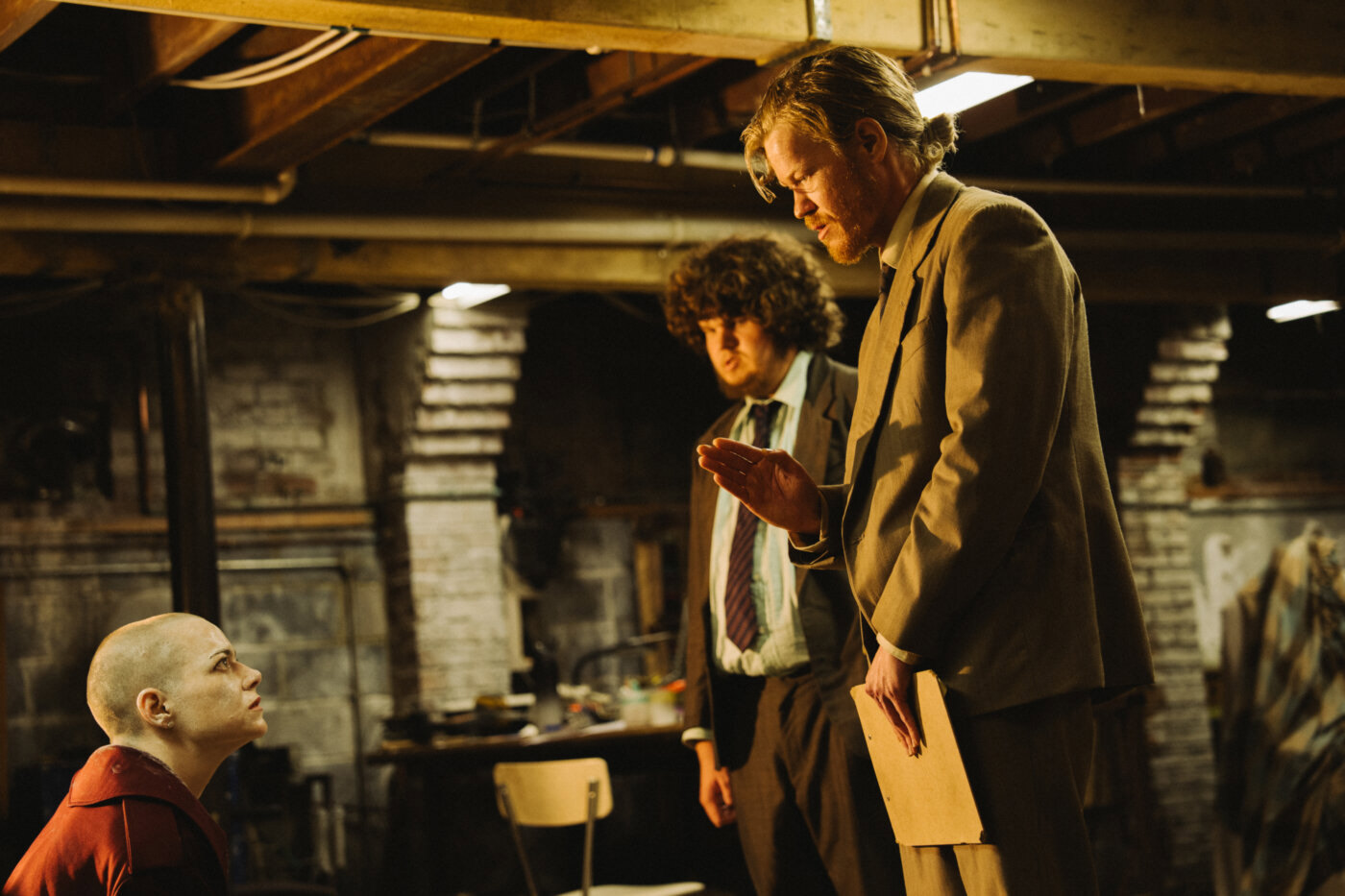 "Bugonia" (2025), de Yorgos Lanthimos - Foto: Universal Pictures/Divulgação