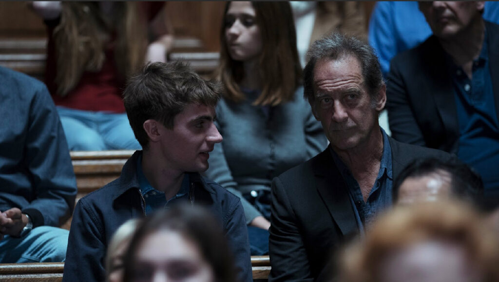 "Brincando com Fogo" (Jouer avec le feu, 2025), de Delphine Coulin e Muriel Coulin - Foto: Imovision/Divulgação