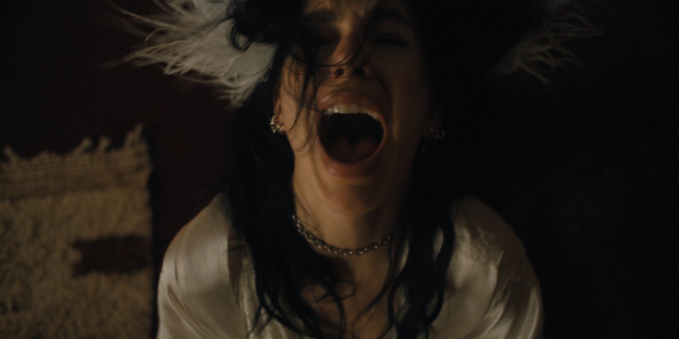 "Algo Horrível Vai Acontecer" (Something Very Bad Is Going to Happen, 2026) - Foto: Netflix/Divulgação